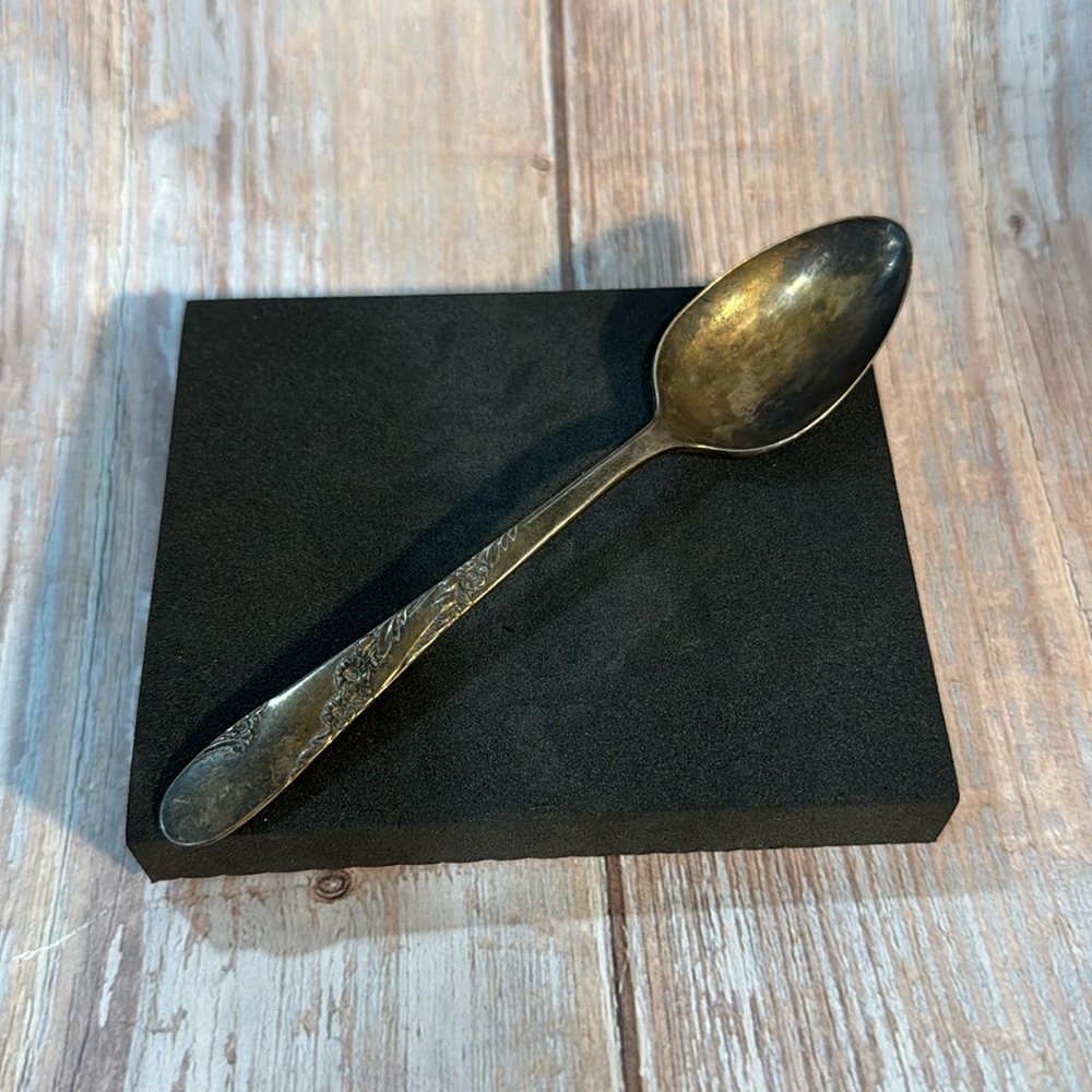 Vintage 5” Oneida Community Tudor Plate Silver Spoon Item #PHK945